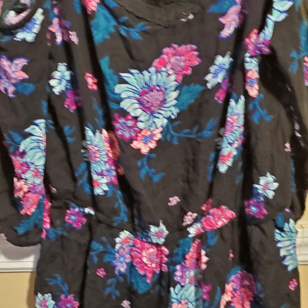 Cute Mudd shorts outfit sz L